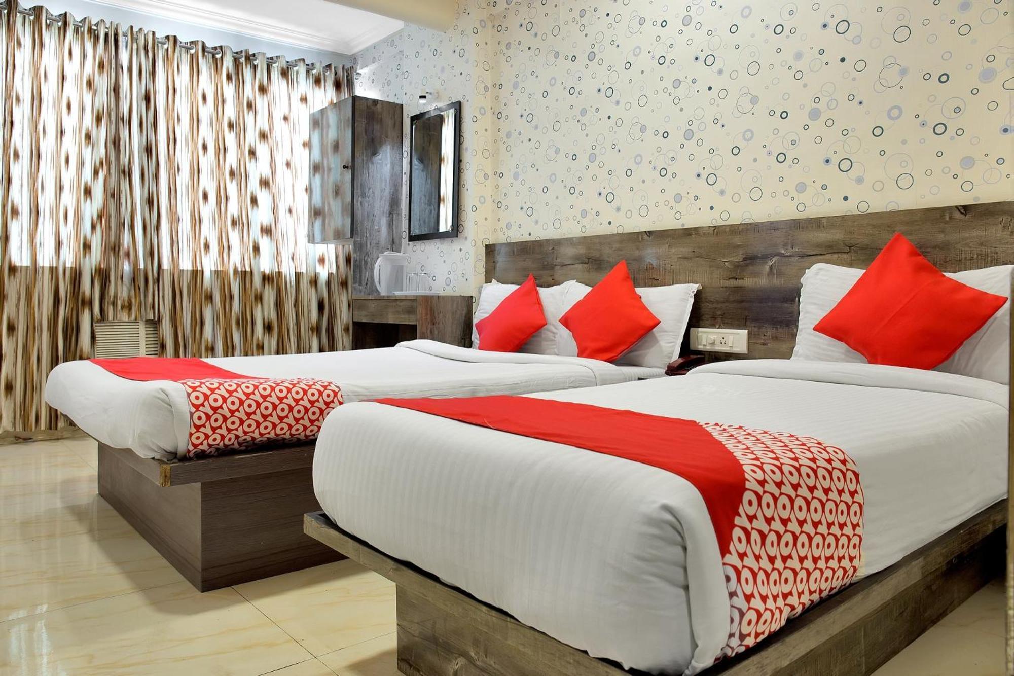 Hotel O Rana Residency Near Western Express Highway Metro Station 3*