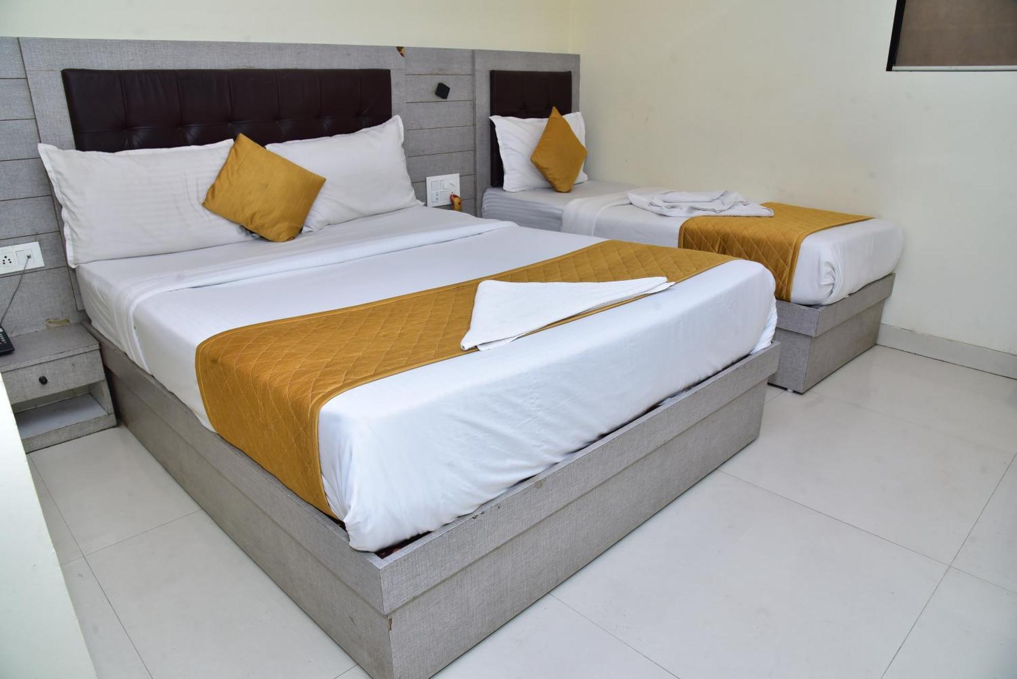 Hotel Embassy Mumbai