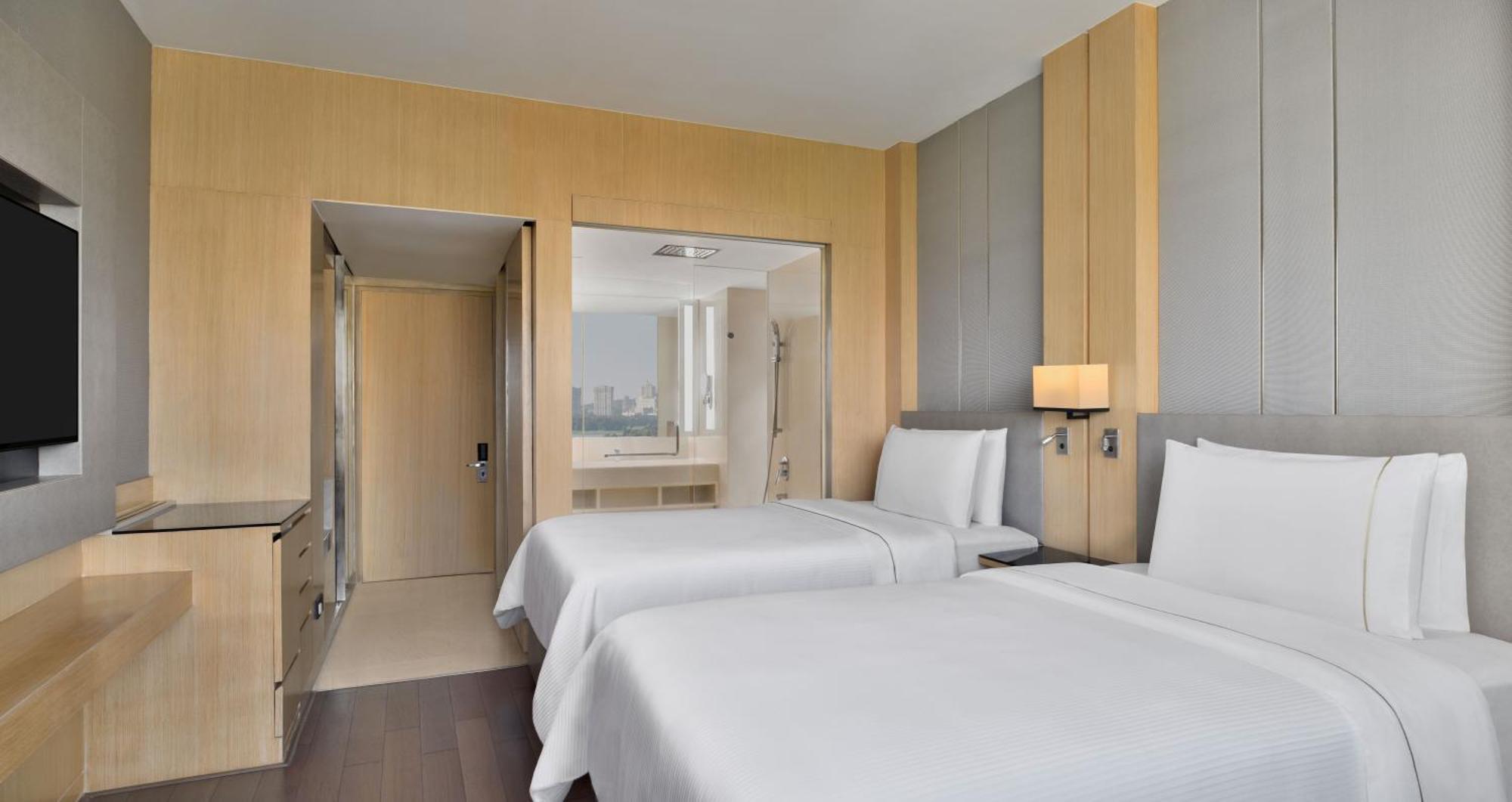 The Westin Powai 5* Mumbai