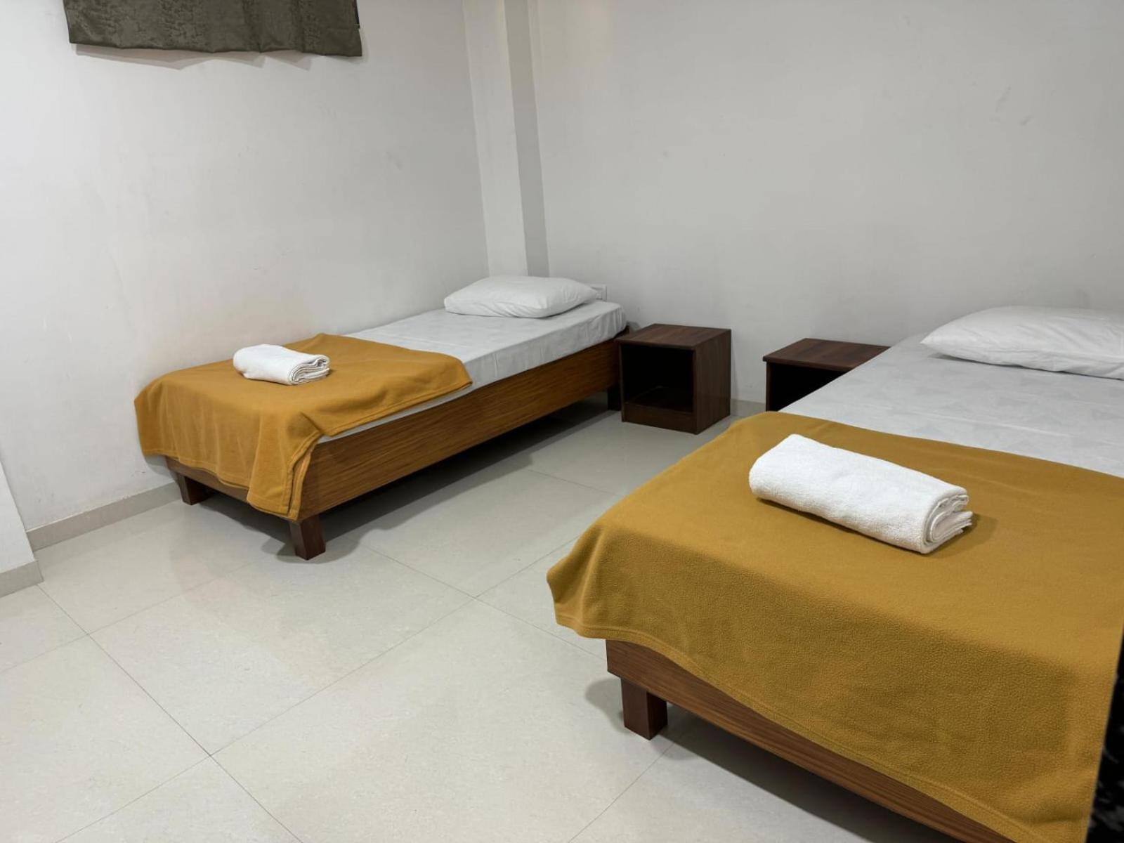 Luxurious 4bhk In Kandivli Spacious Scenic And Family Friendly Apartment