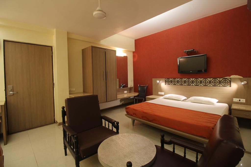 Hotel Samrat Mumbai