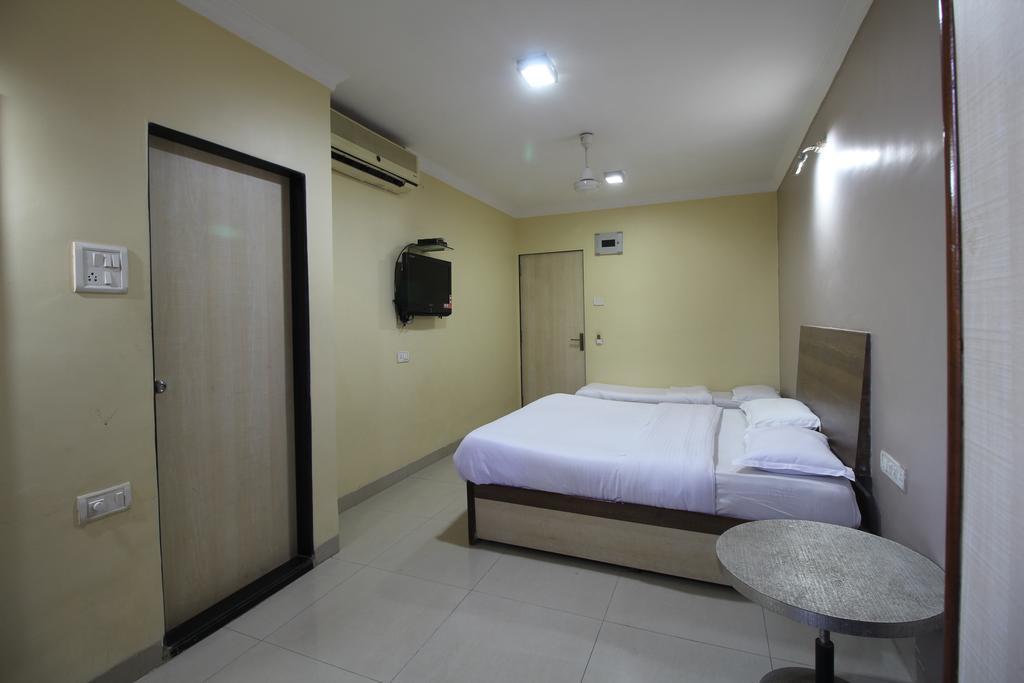 Samrat Mumbai