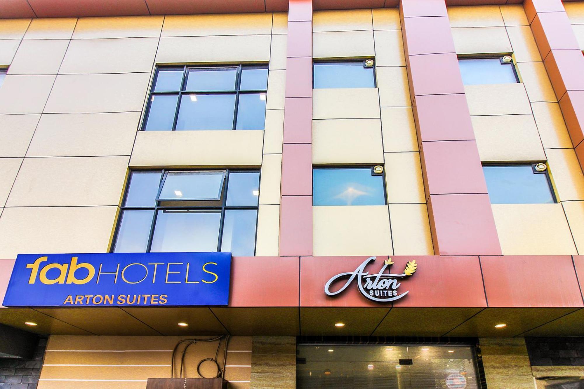 Hotel Fabhotel Arton - Nr International Airport