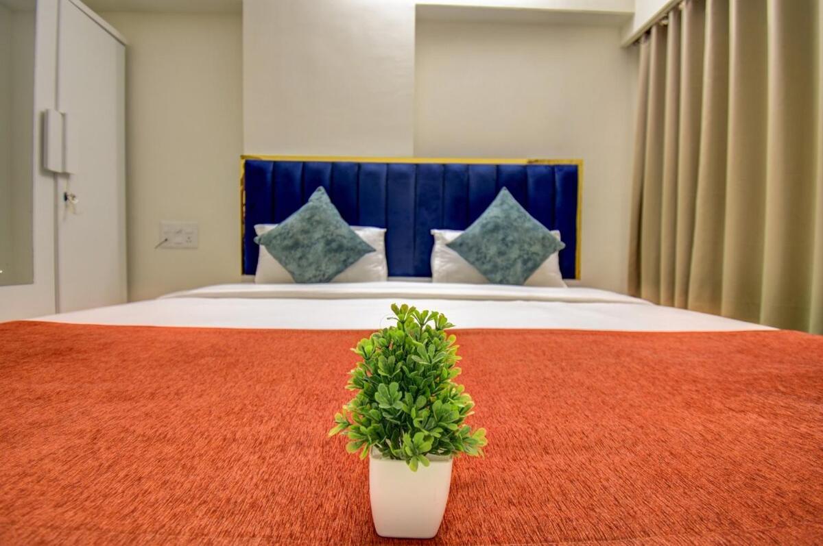 Apartment Modern 2bhk Shreyas In Kalina Near Bkc