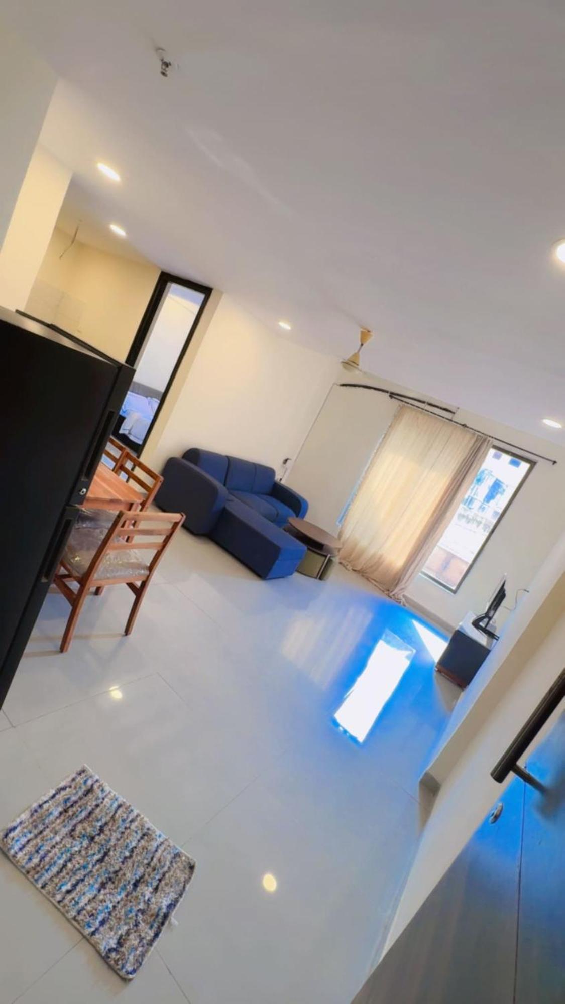 Pixiestays Smart Tv, Ac, Wifi 602, 1bhk Andheri Mumbai