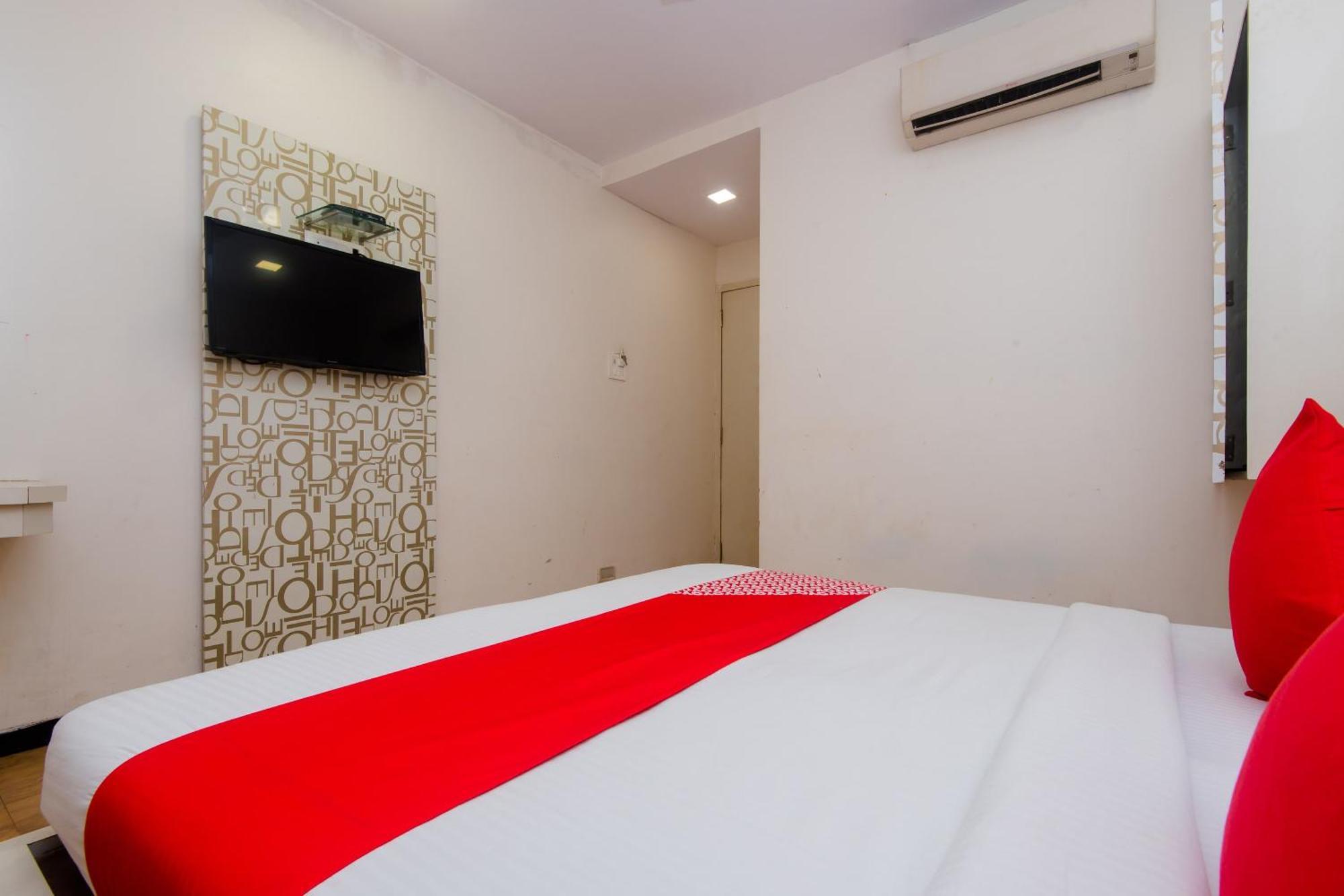 O Blue Pearl Residency Near Chhatrapati Shivaji International Airport 3*