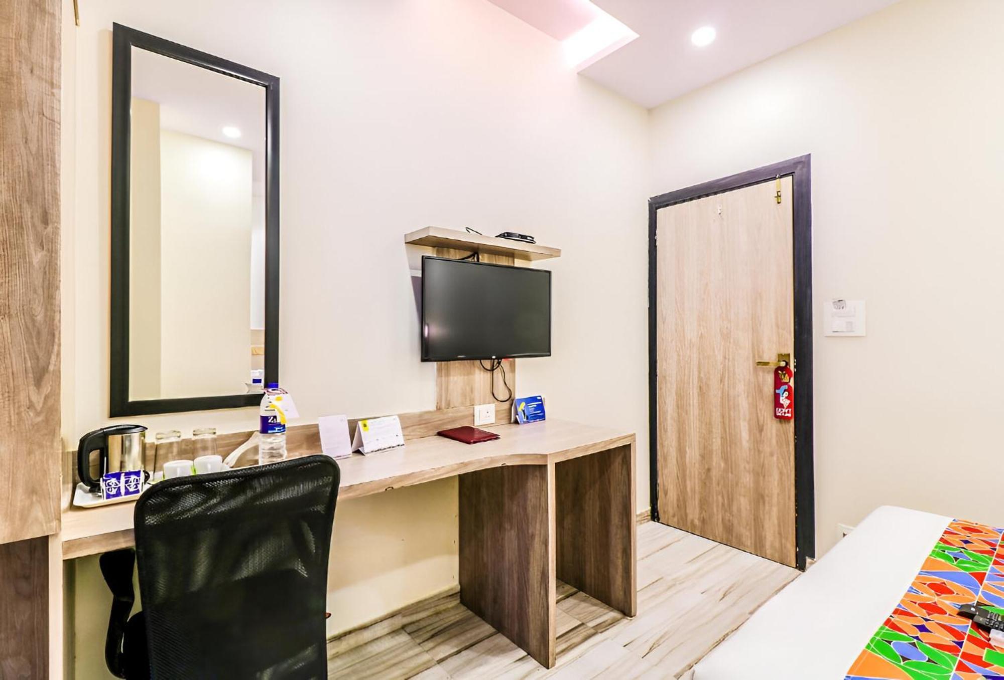 Glitz New Aksa International - Nr International Airport