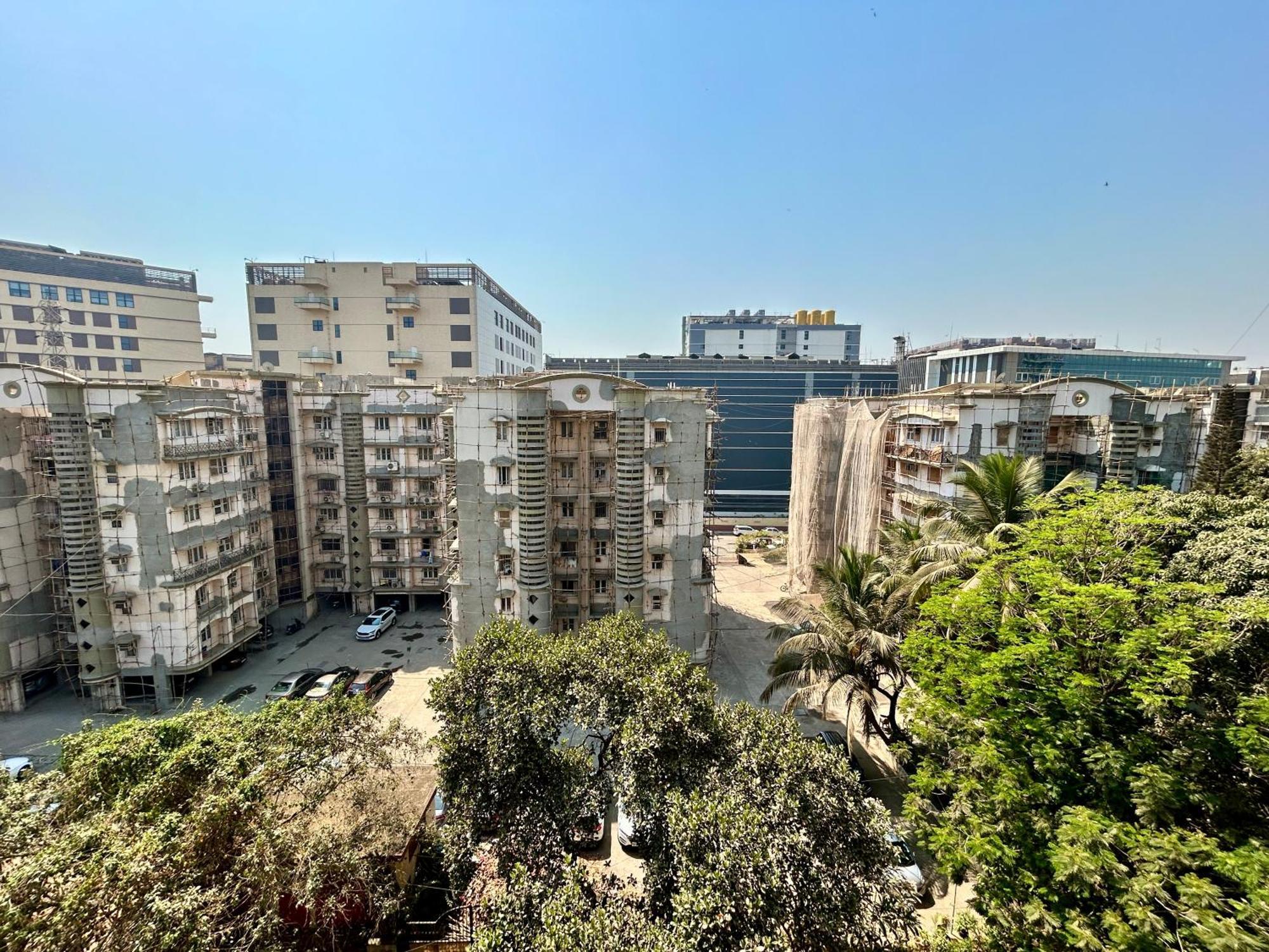 Aparthotel Zenith Homes - Elite , Near Chhatrapati Shivaji Maharaj International Airport