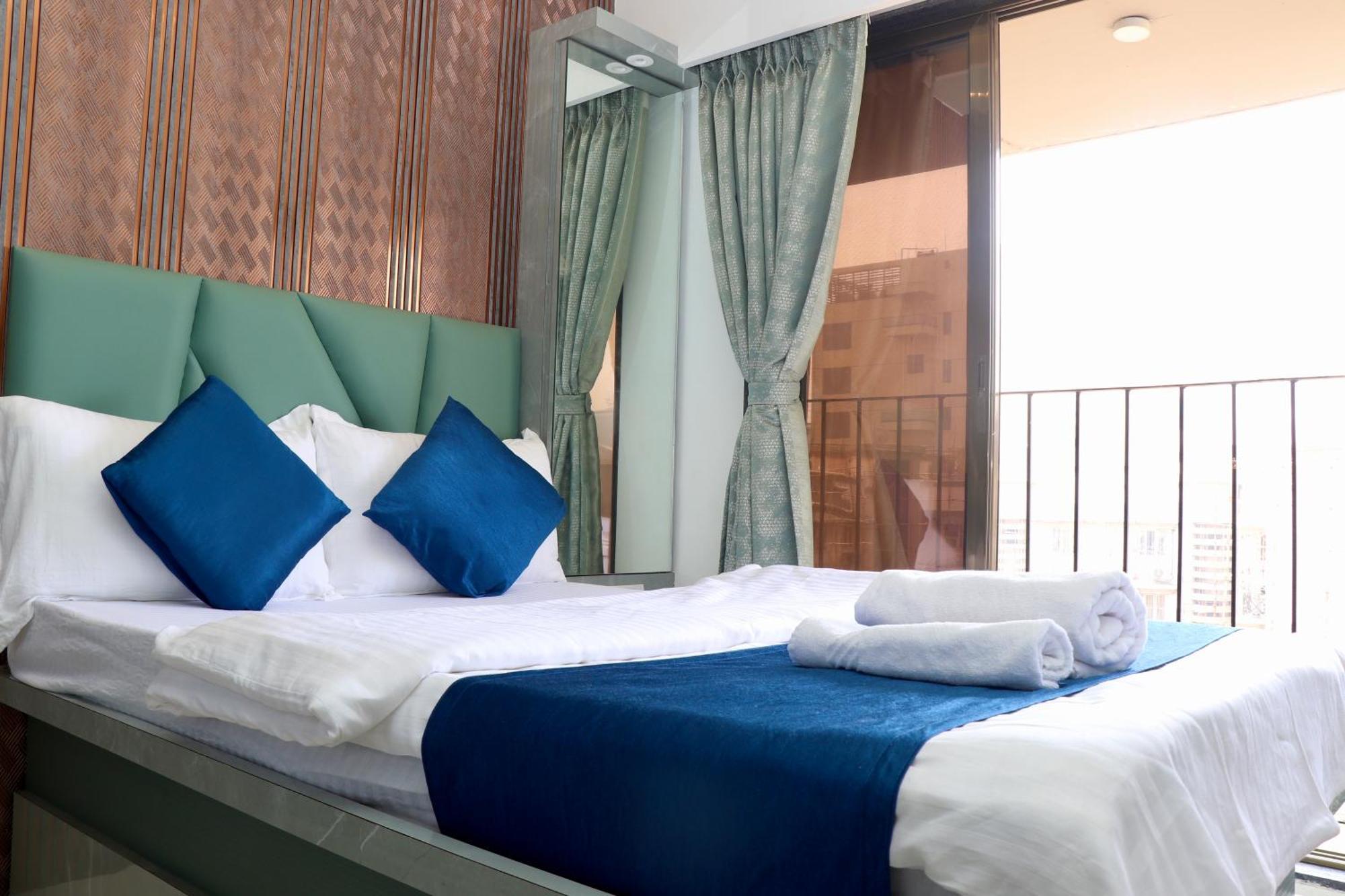 Zenith Homes - Elite , Near Chhatrapati Shivaji Maharaj International Airport *