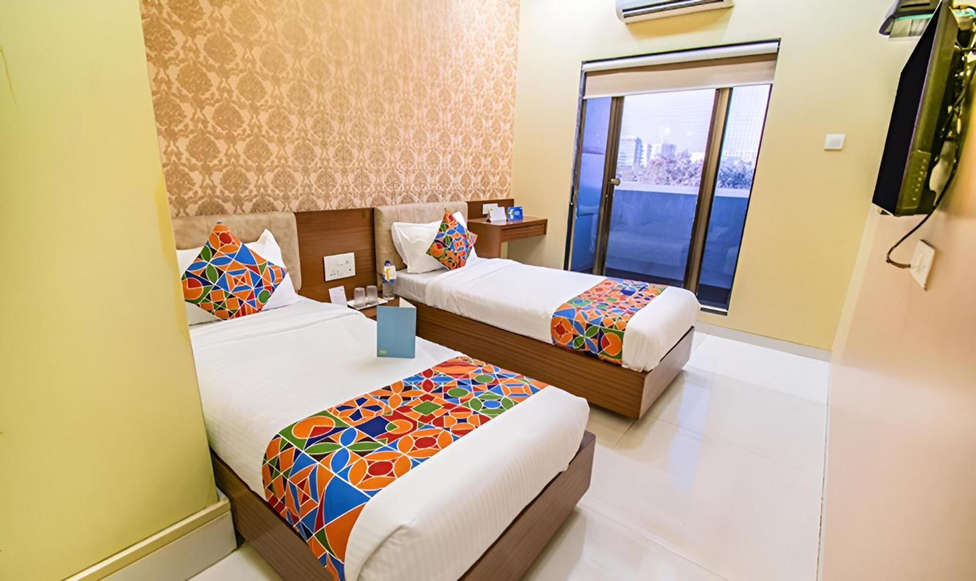Glitz New Seven Hills - Nr International Airport