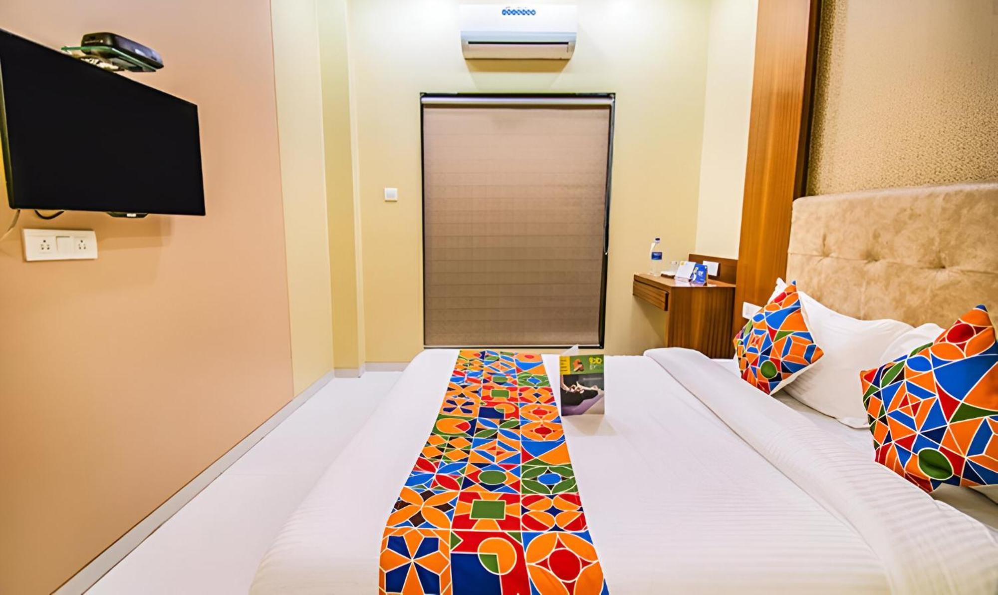 Guest house Glitz New Seven Hills - Nr International Airport *