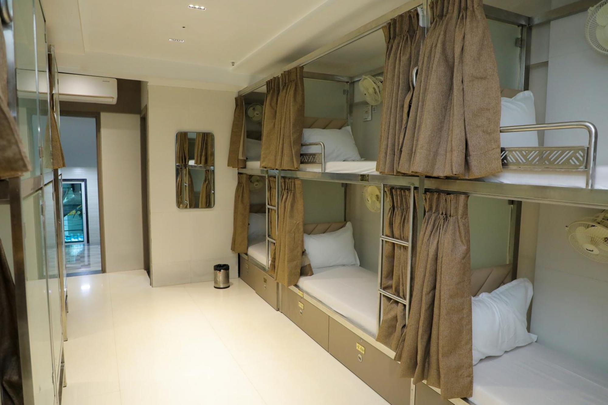 Apex & Hotel 2*