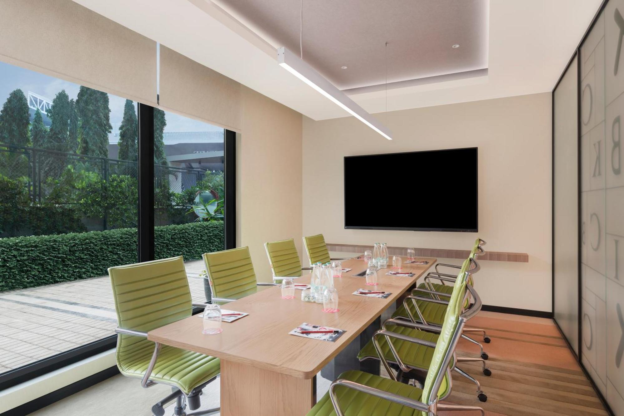 Ibis Bkc 3*