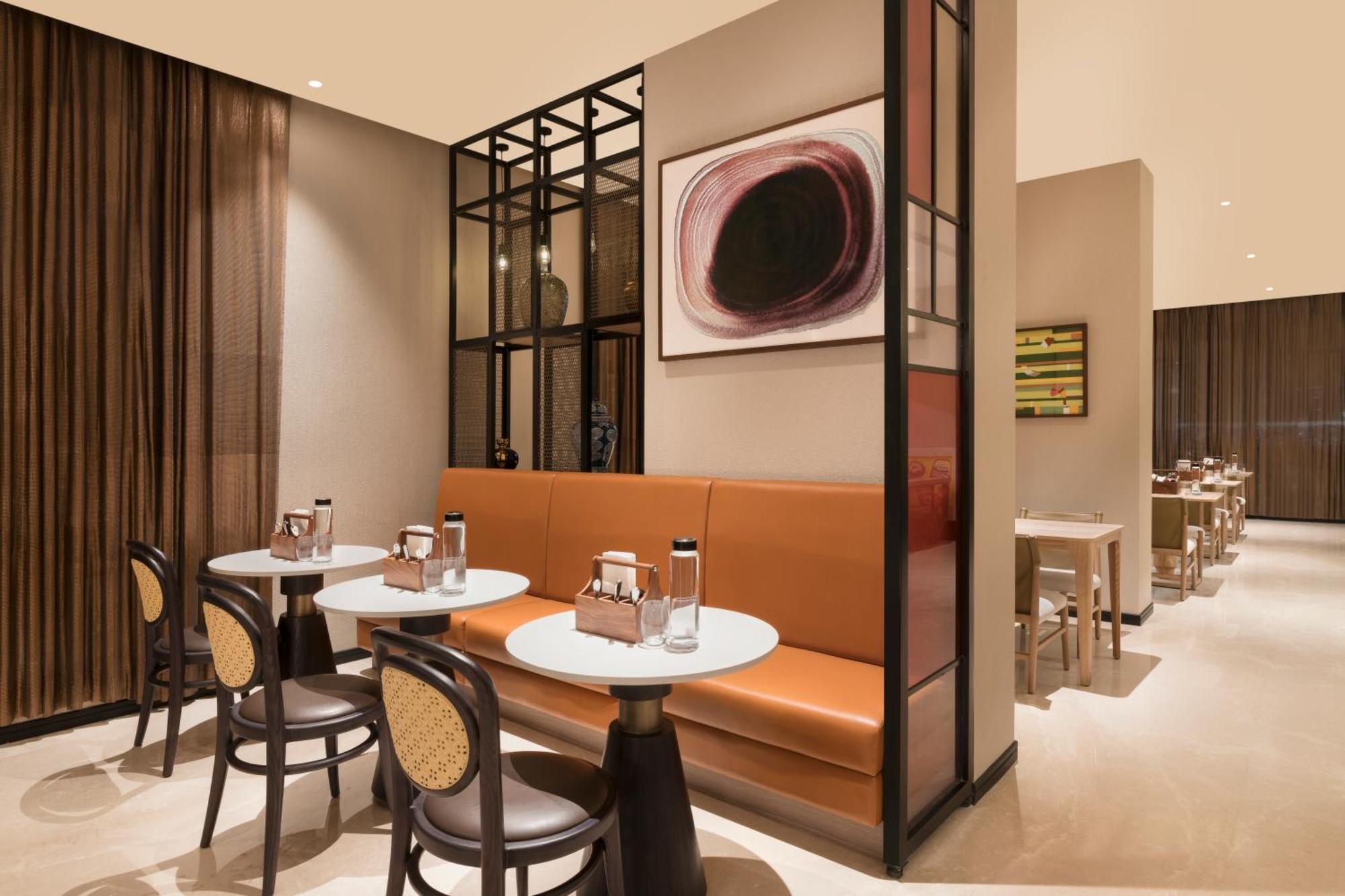 Ibis Bkc Hotel 3*