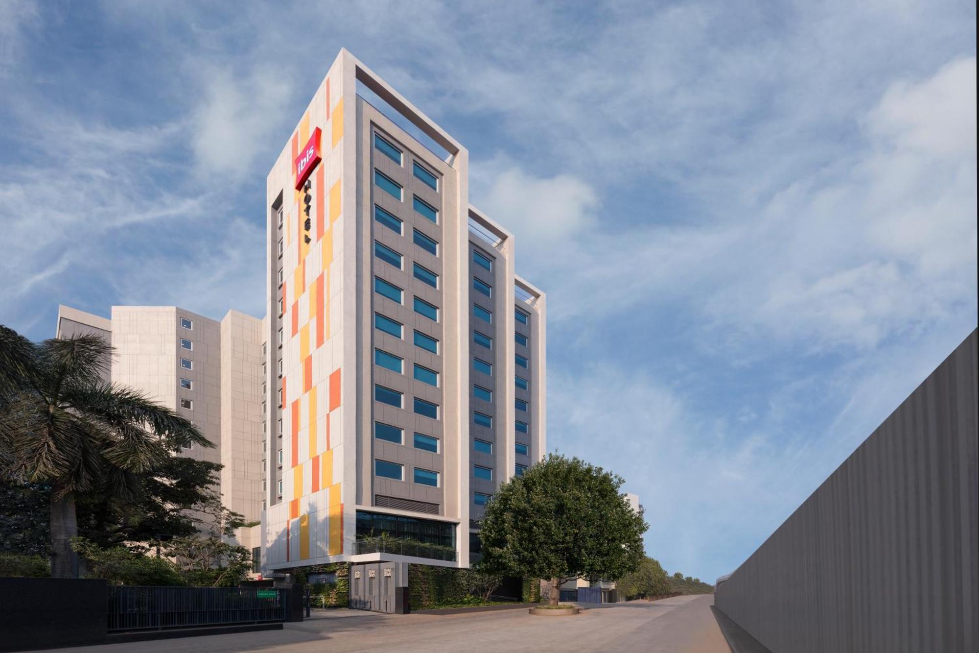 Ibis Bkc 3*