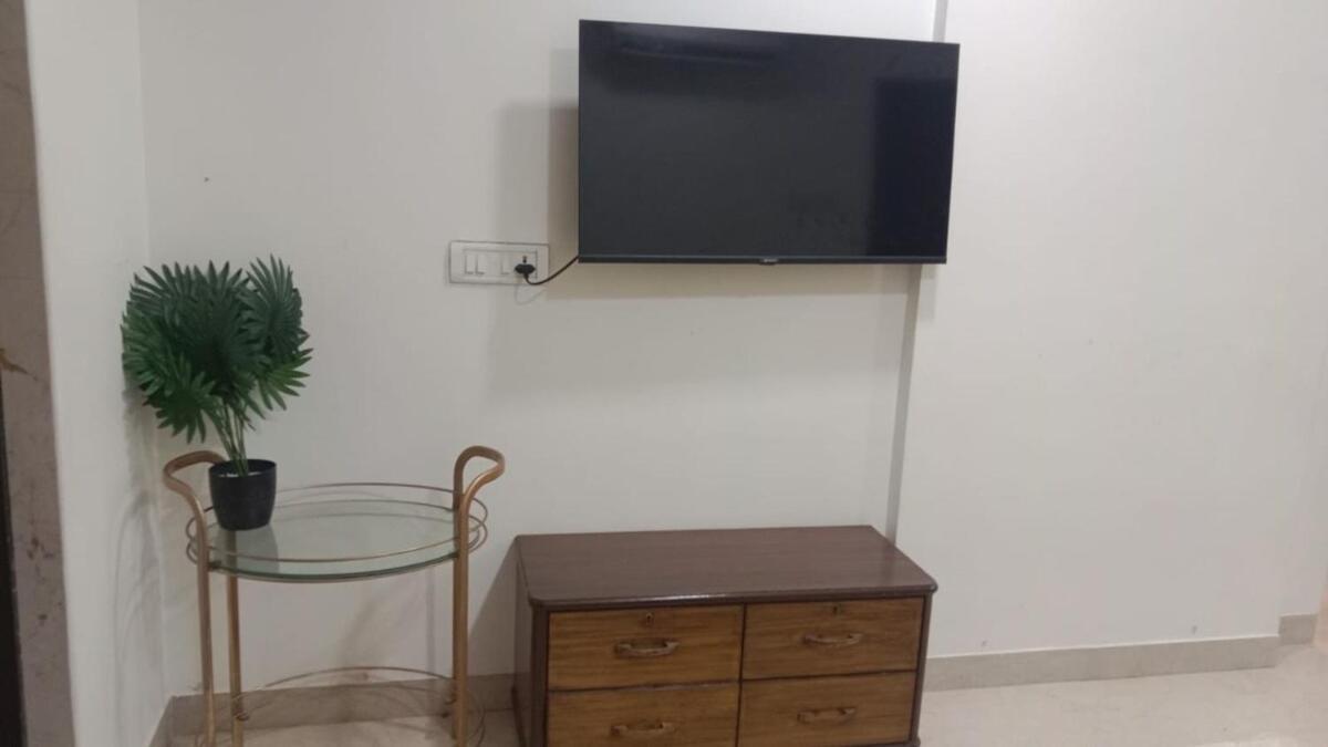Apartment With A Balcony At Carters Mumbai