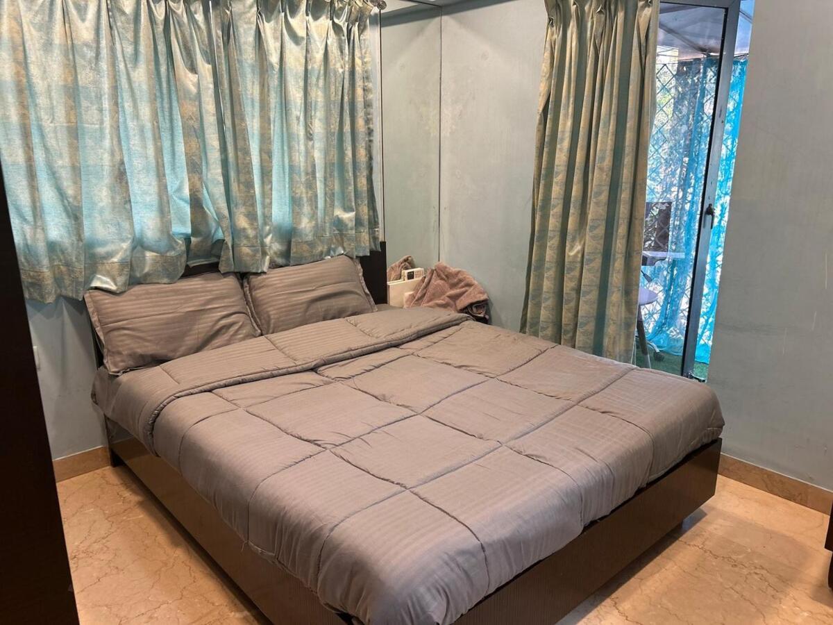 Apartment With A Balcony At Carters Mumbai