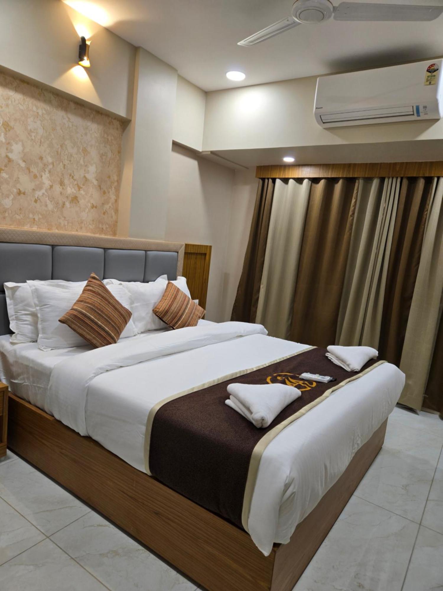 Galaxy Bkc 2* Mumbai