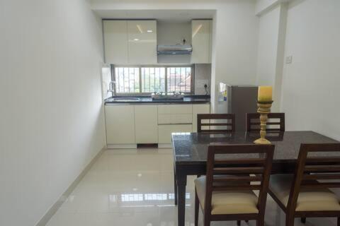 The Turquoise Apartment *