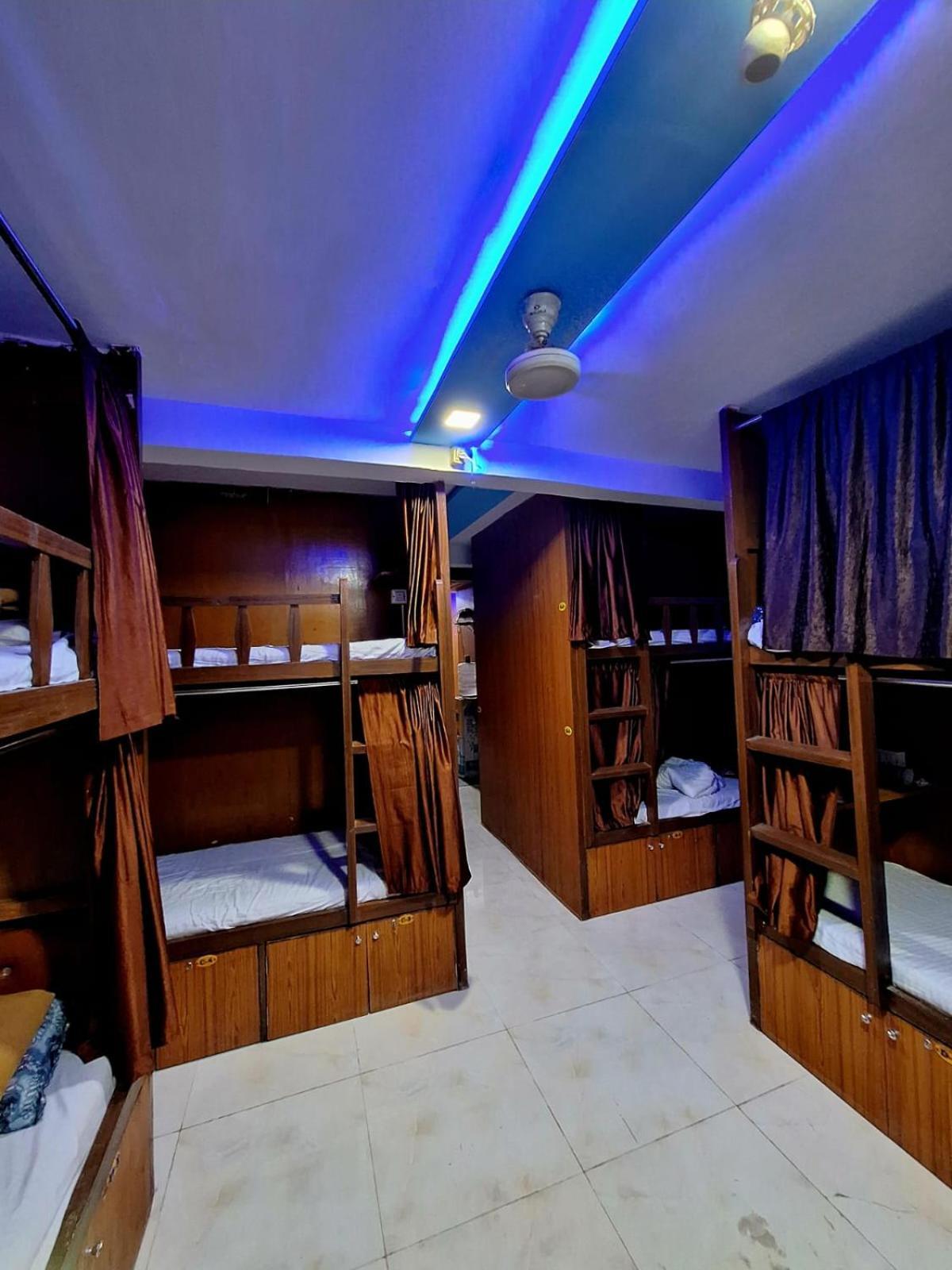 Neon Nest Suits Asalpha Metro Hostel Mumbai
