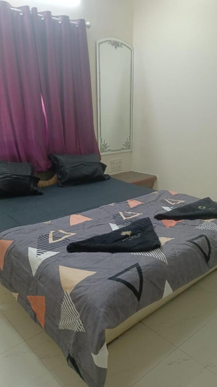 Private 1 Bedroom Cosy Nr Vivanta Malad West *