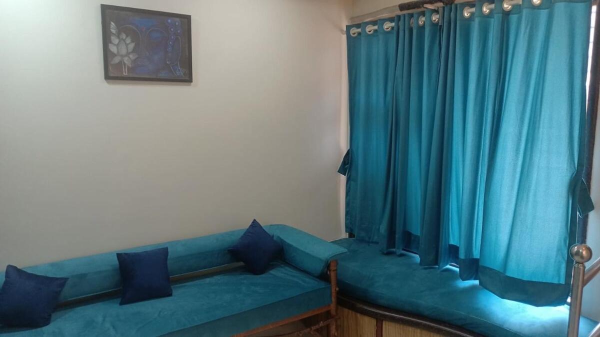 Private 1 Bedroom Cosy Nr Vivanta Malad West Apartment