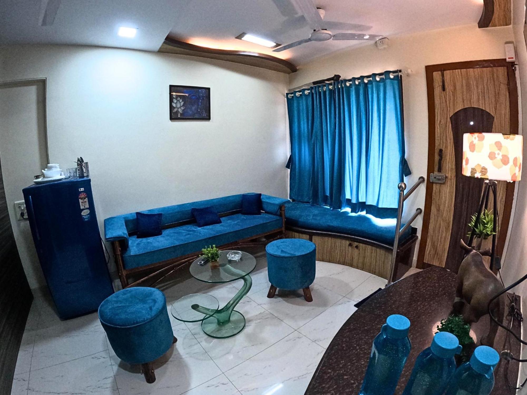Private 1 Bedroom Cosy Nr Vivanta Malad West Mumbai