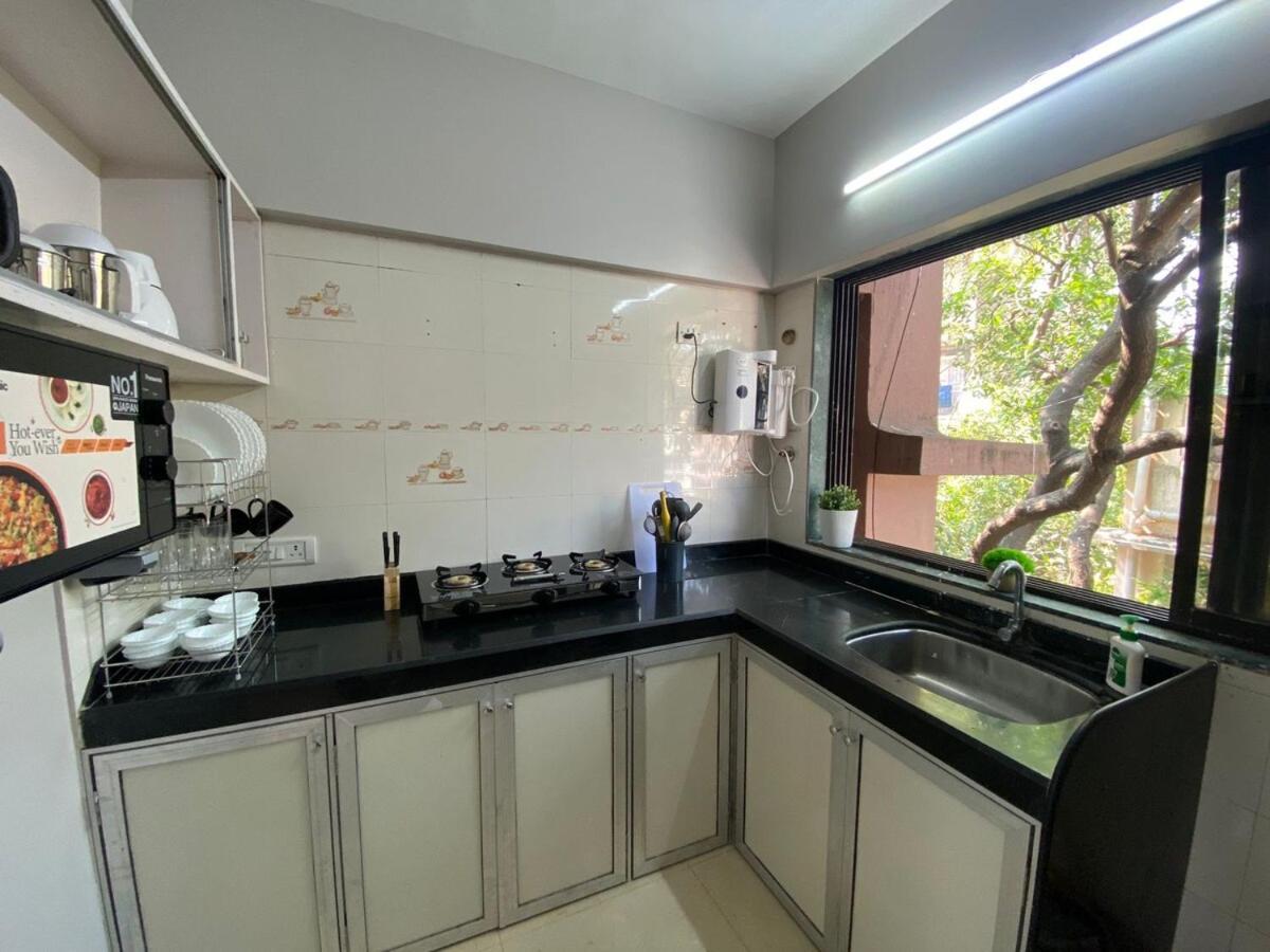 Hidden Gem With Pvt Terrace Bandra Apartment *