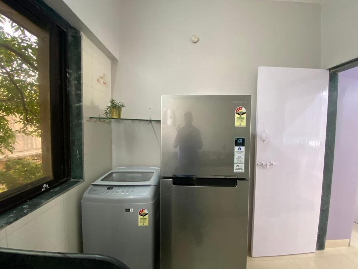 Hidden Gem With Pvt Terrace Bandra Apartment
