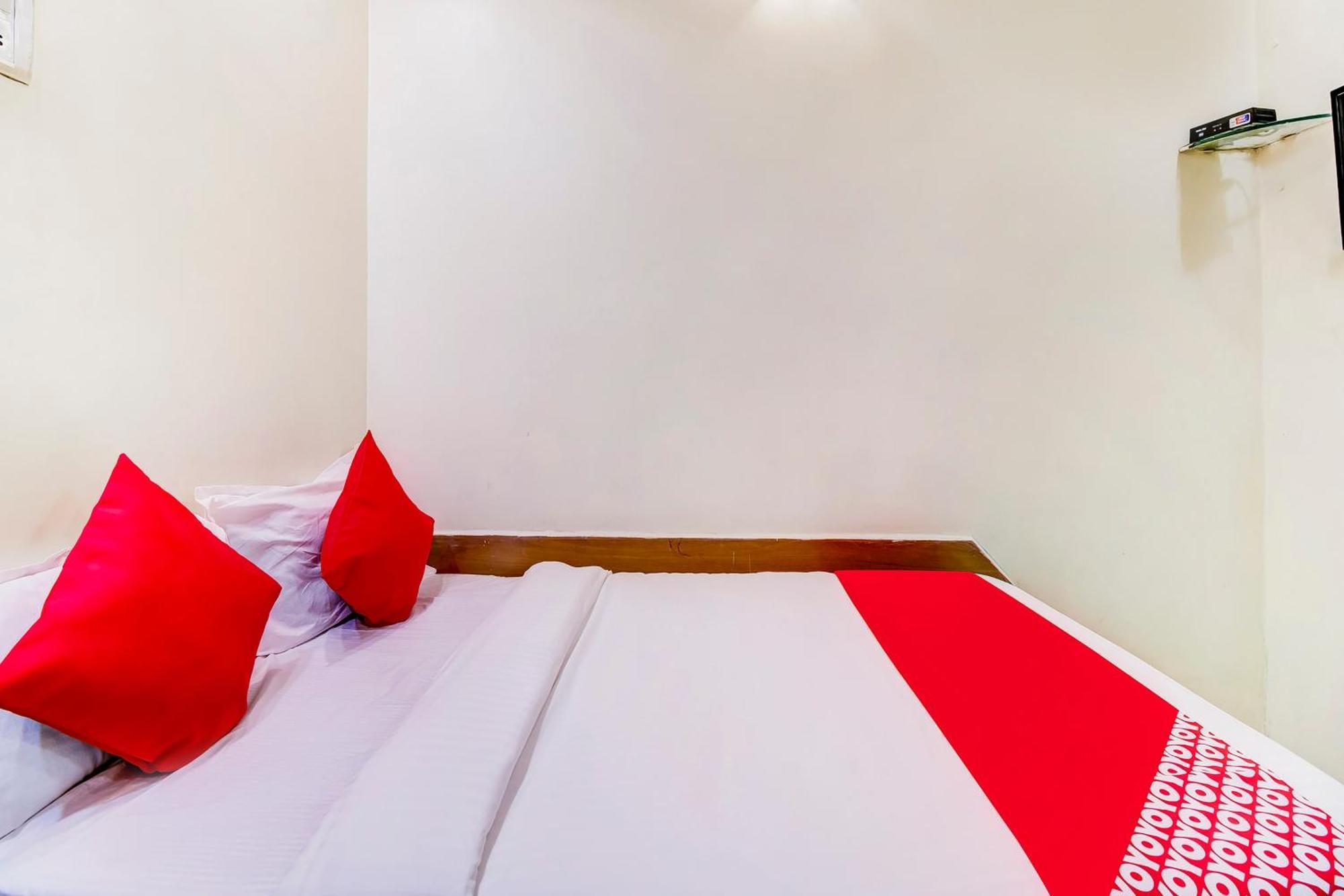 Hotel Super Oyo Dreamland