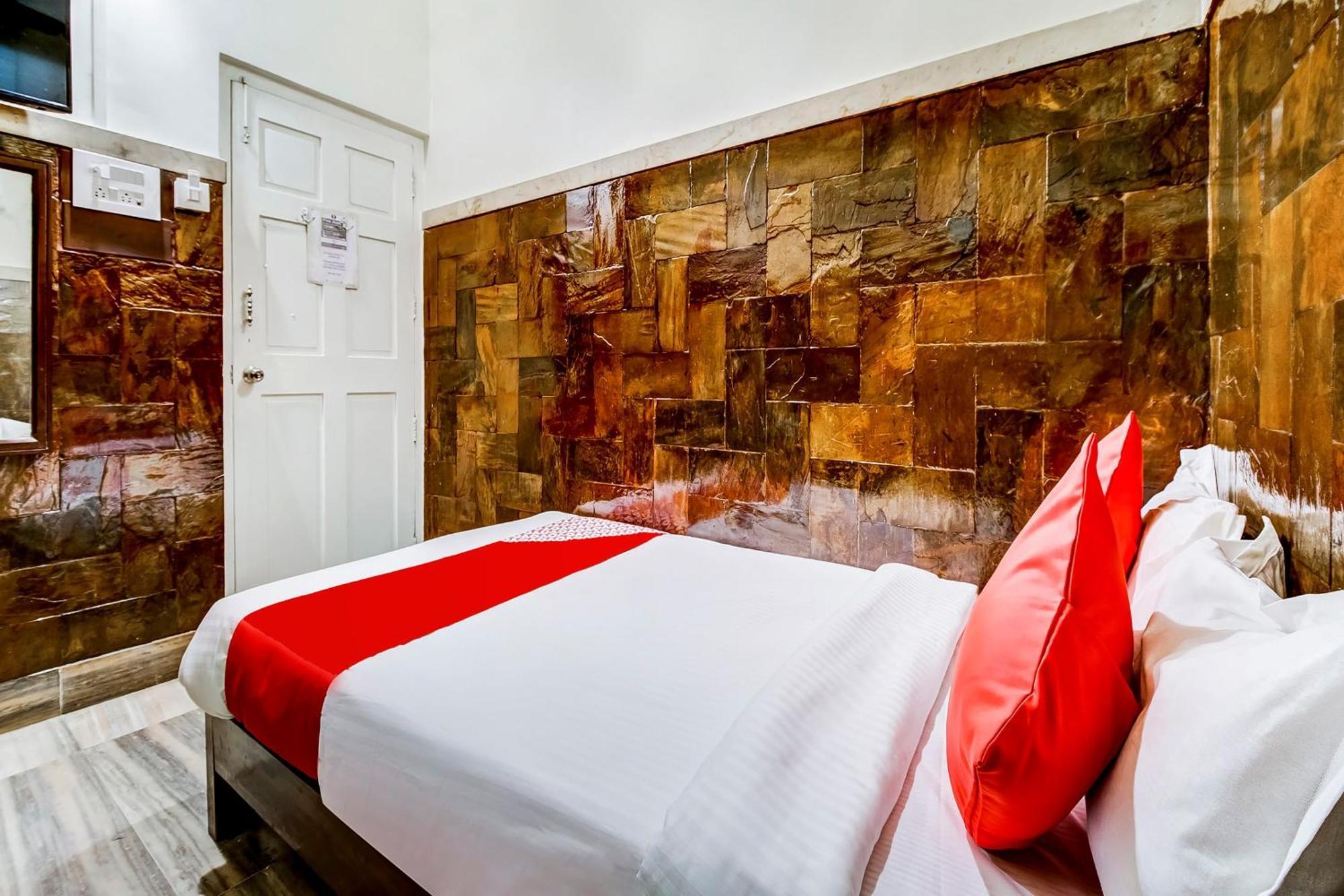 Hotel Super Oyo Dreamland *