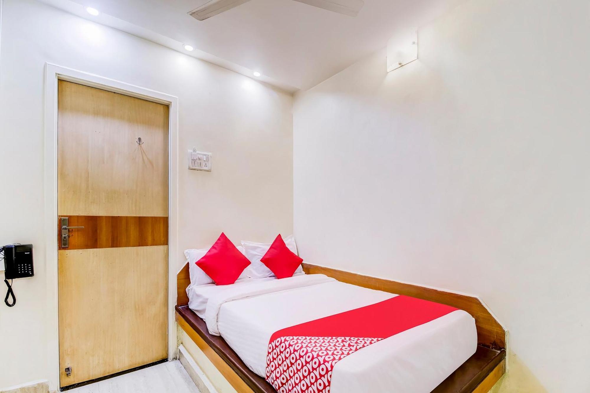 Super Oyo Dreamland Mumbai