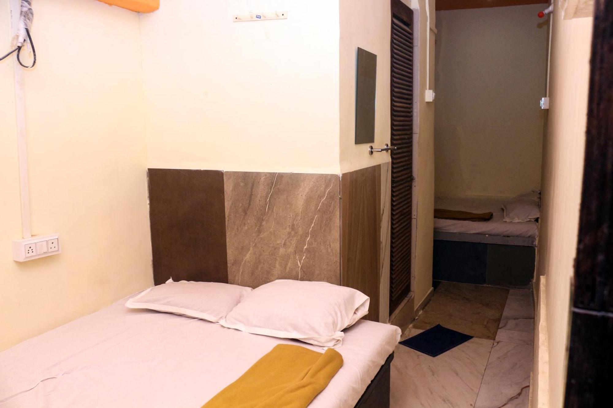 Moon Paradise Hotel Mumbai