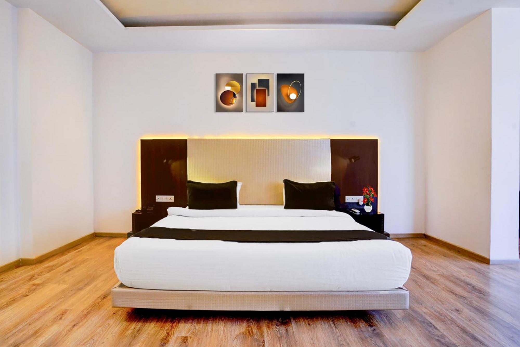 Super Townhouse Exhibition Centre Goregaon Hotel Mumbai