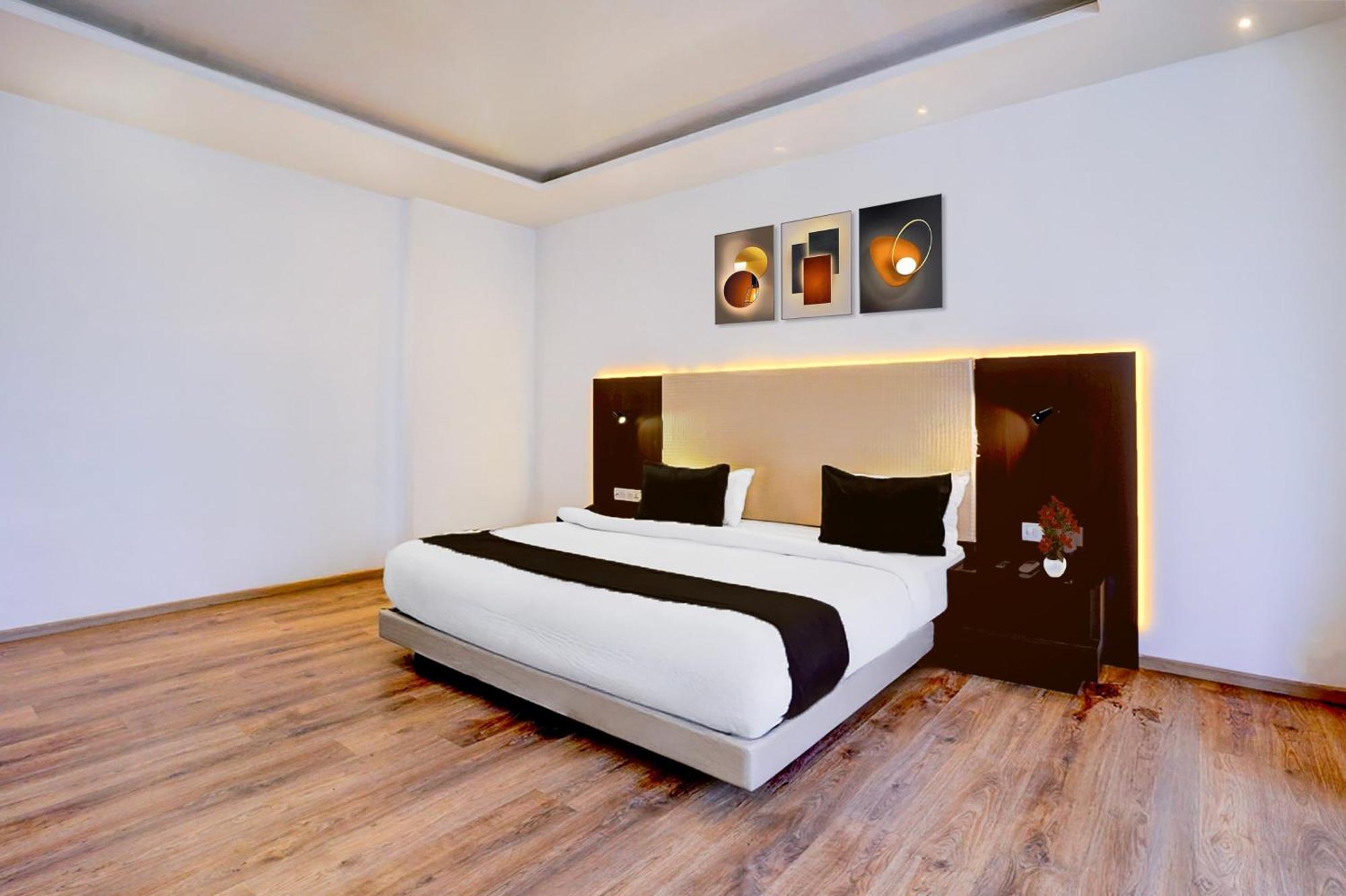 Super Townhouse Exhibition Centre Goregaon Hotel Mumbai