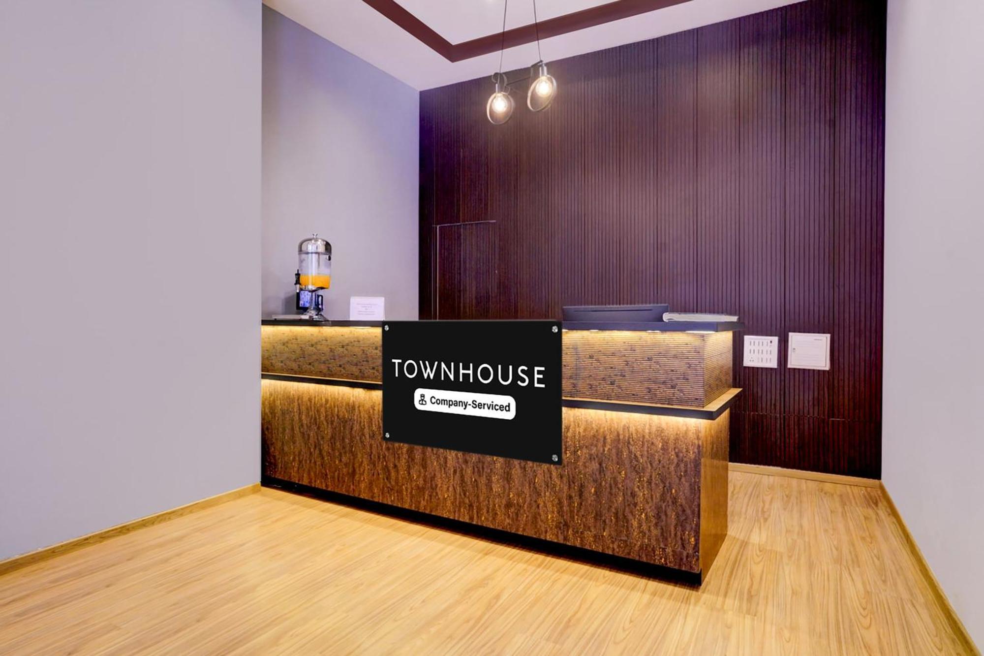 Super Townhouse Exhibition Centre Goregaon Hotel 3*