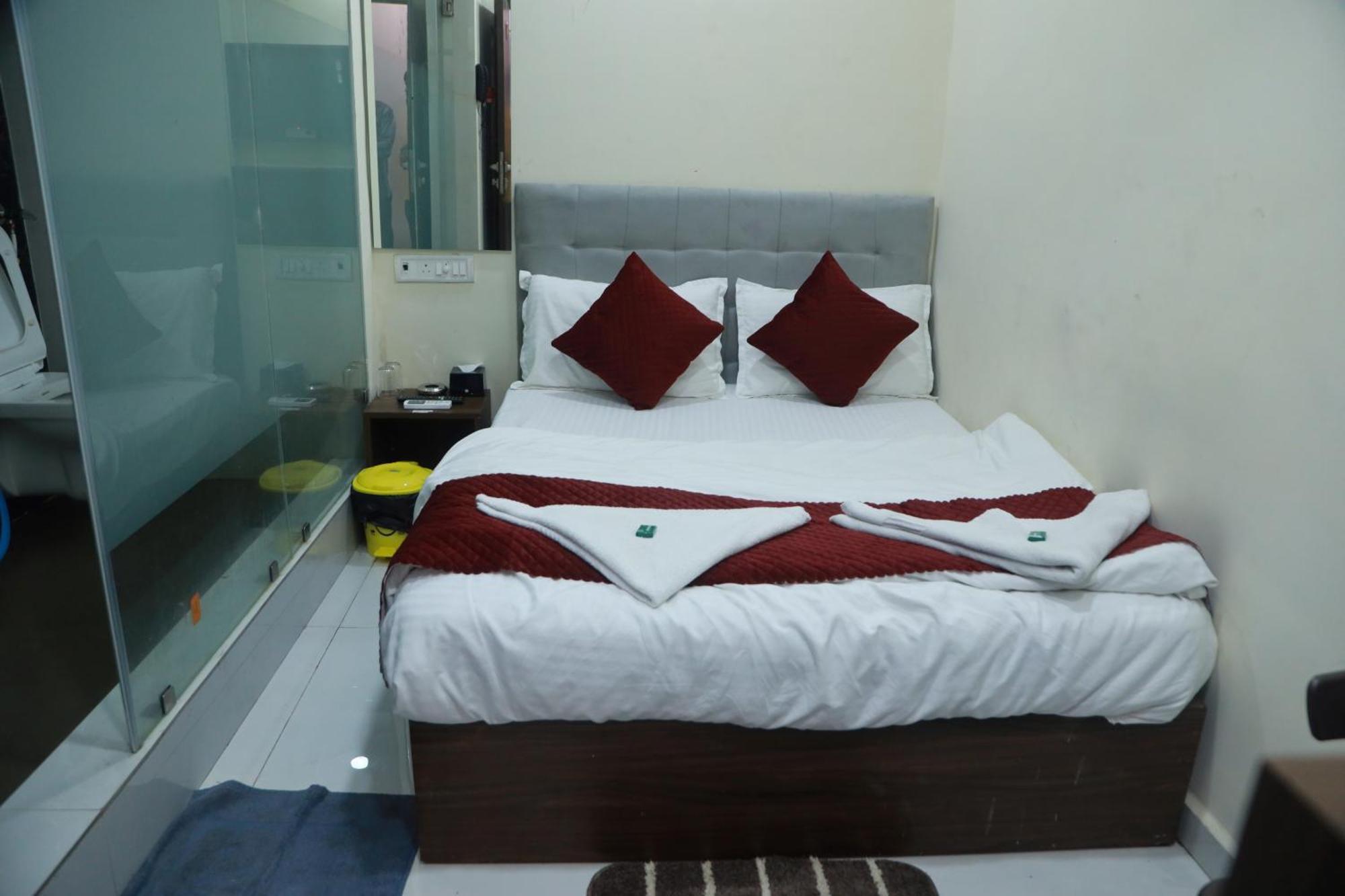 Hotel Lexus 5 Mumbai