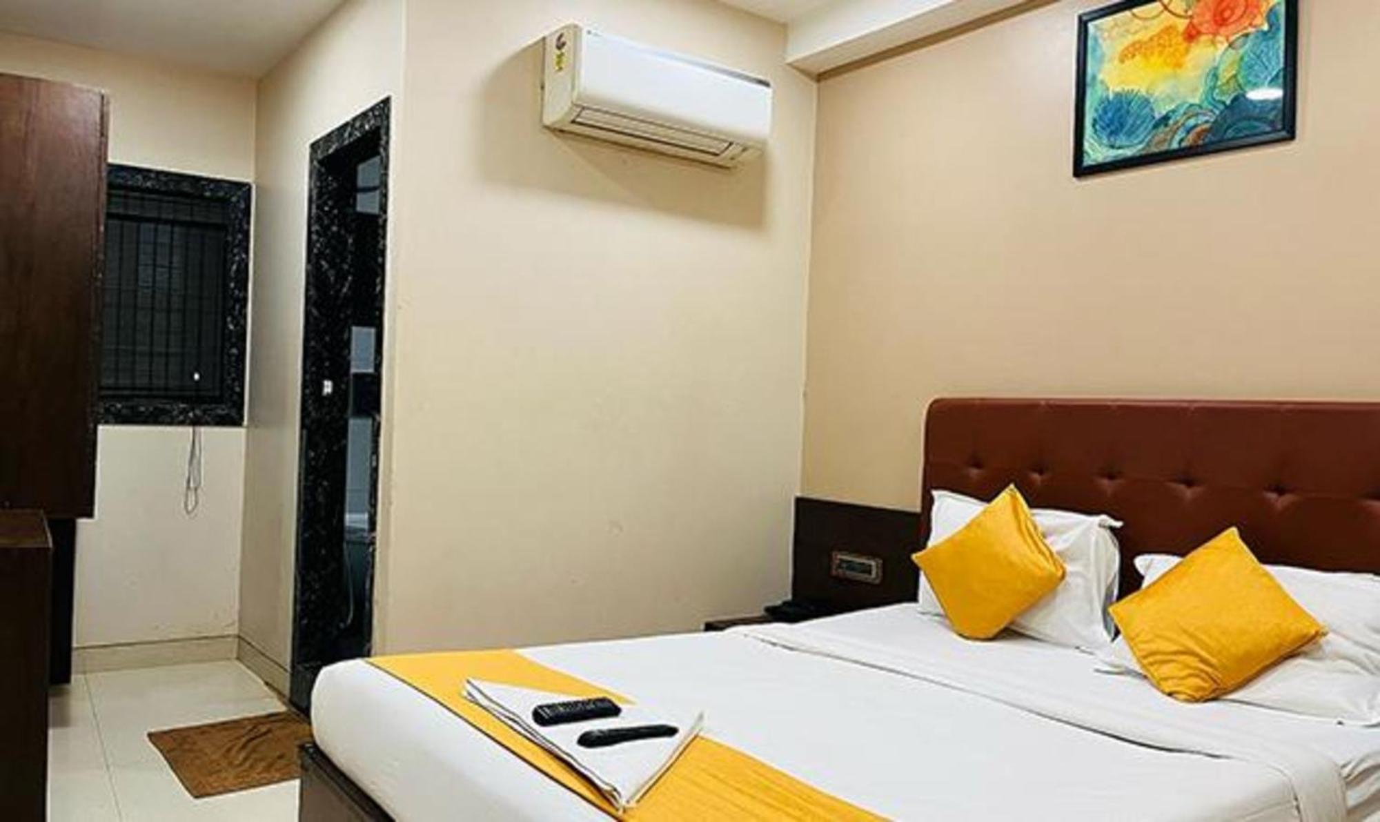 Hotel Fabhotel Airport Retreat 2*