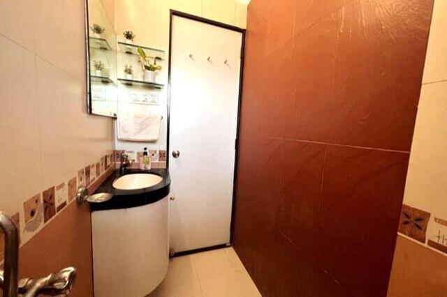 Marita 701 Bandra Beauty 2 Bed 2 Bath Sea View Parking Apartment Mumbai