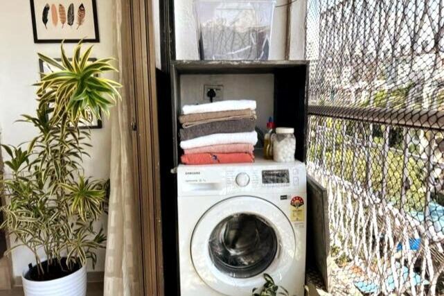 Marita 701 Bandra Beauty 2 Bed 2 Bath Sea View Parking Mumbai