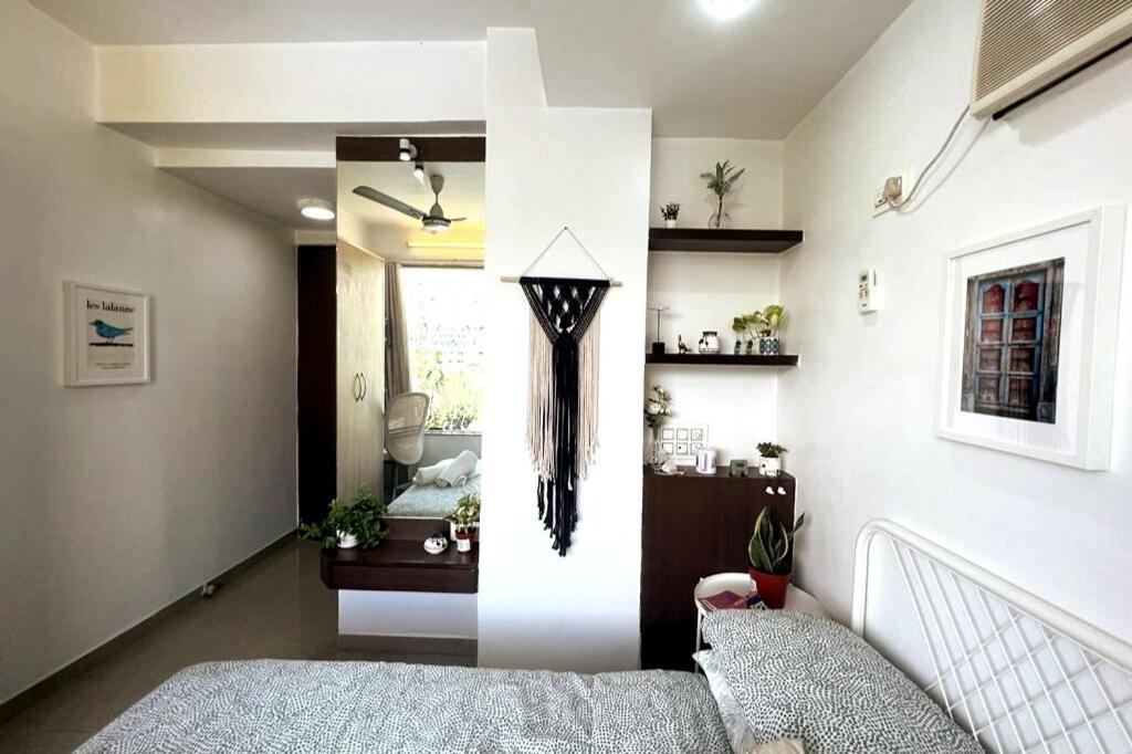 Marita 701 Bandra Beauty 2 Bed 2 Bath Sea View Parking Mumbai