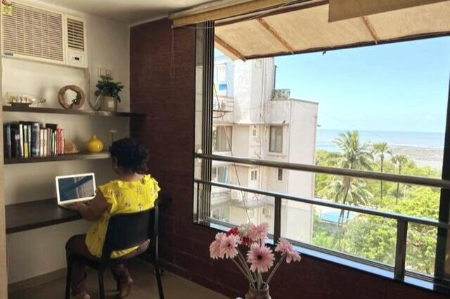 Marita 701 Bandra Beauty 2 Bed 2 Bath Sea View Parking Apartment *