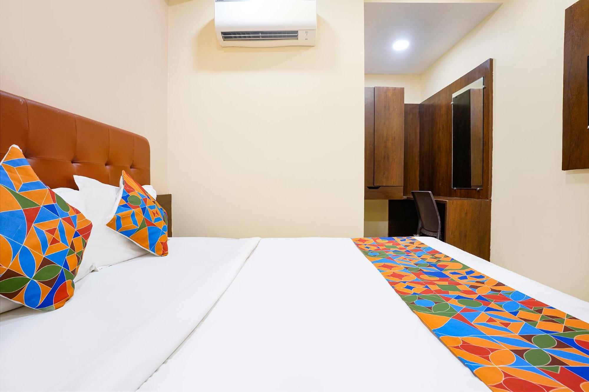 Fabhotel Airport Retreat Mumbai