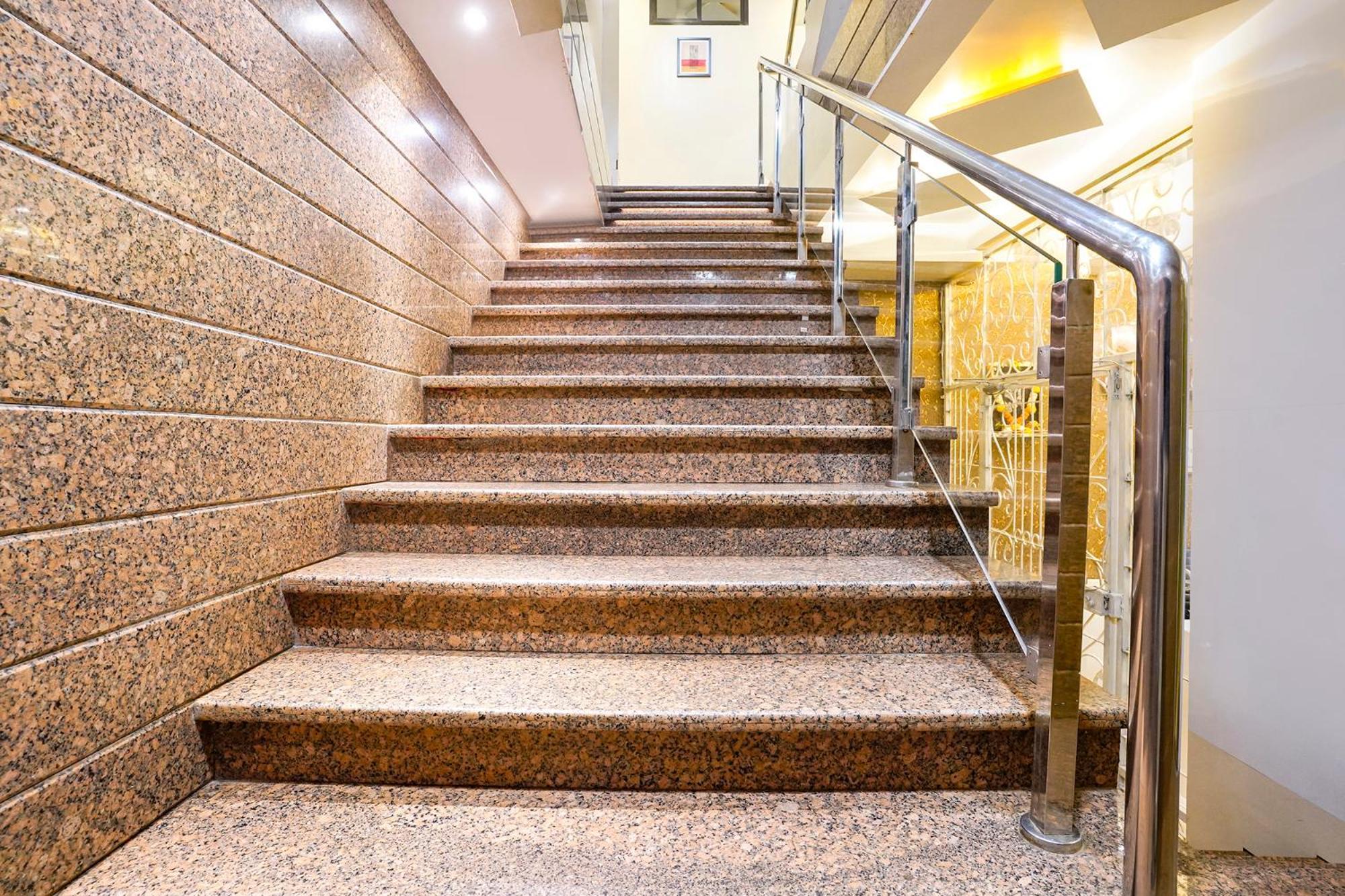 Fabhotel Airport Retreat Mumbai