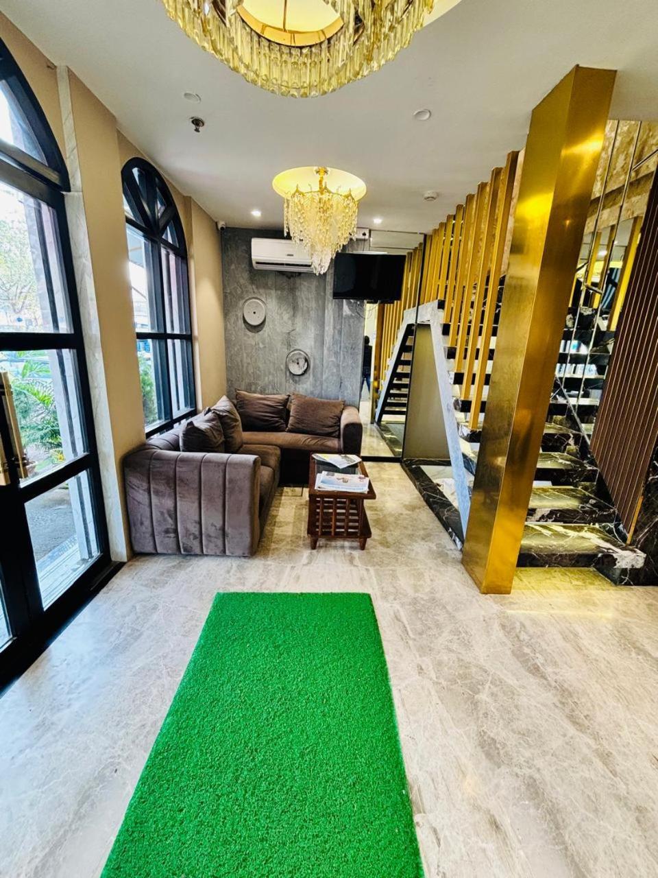 Dolphin Residency Hotel Mumbai