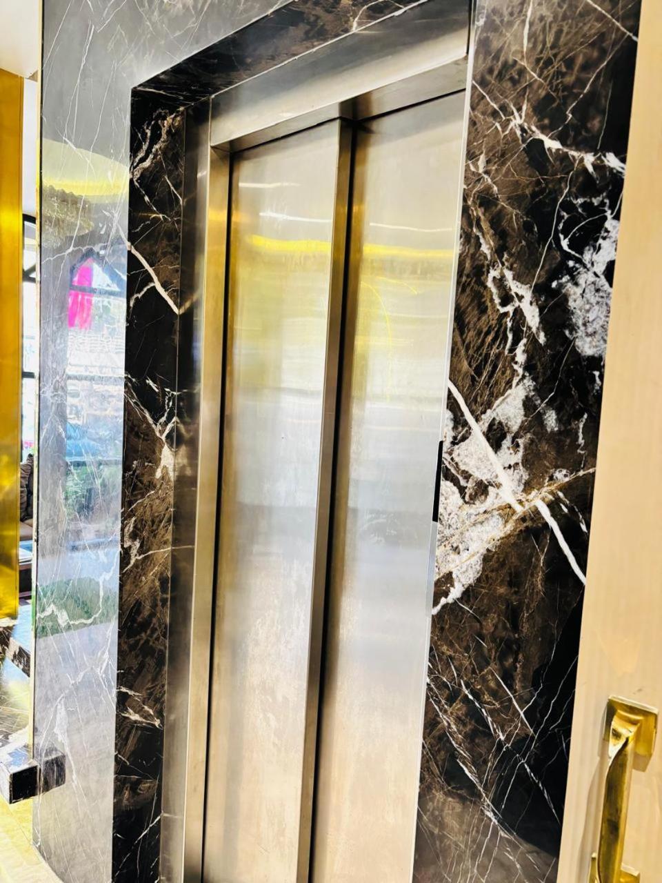 Dolphin Residency Hotel Mumbai