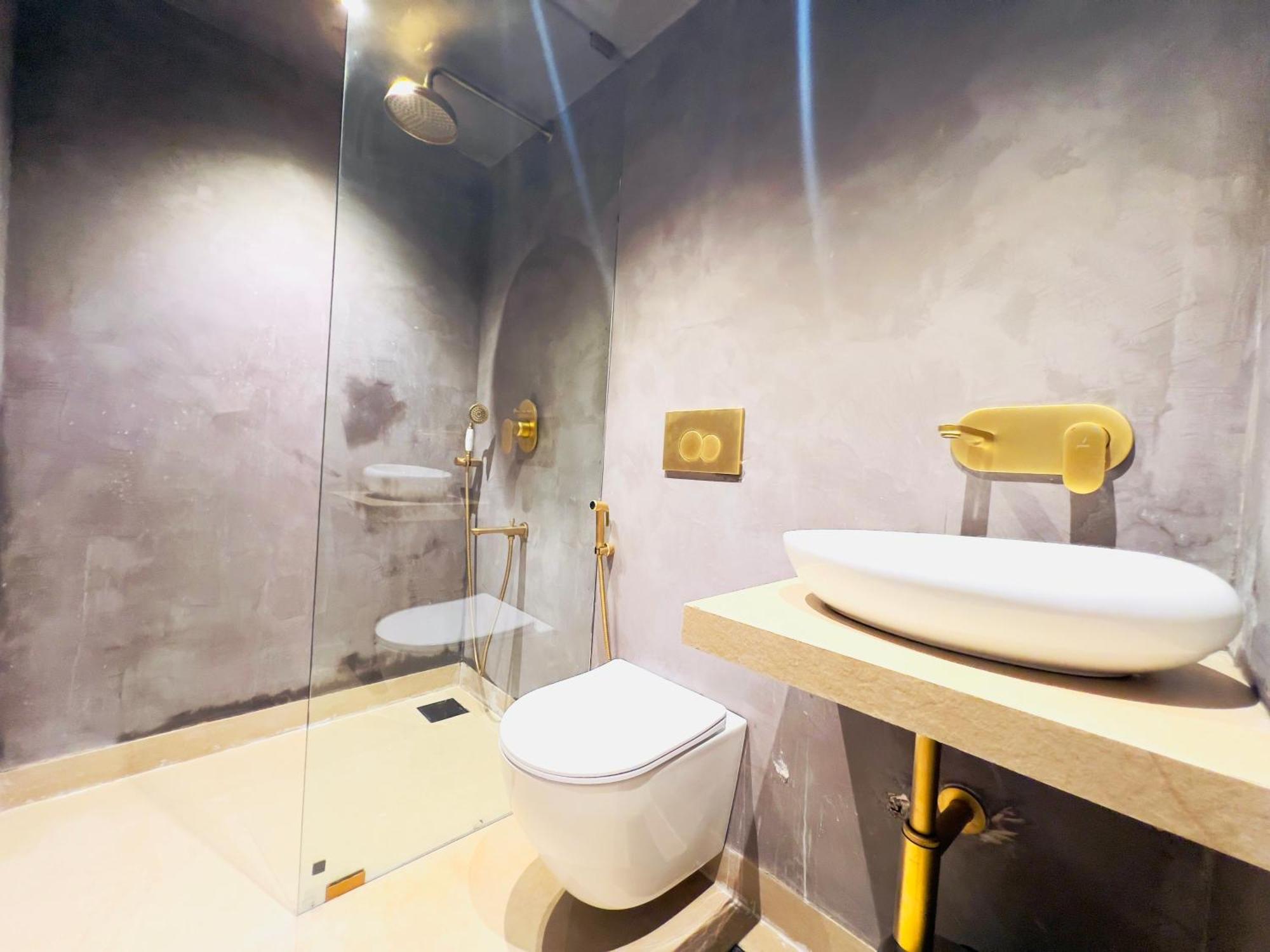 Hotel White Pearl - Colaba