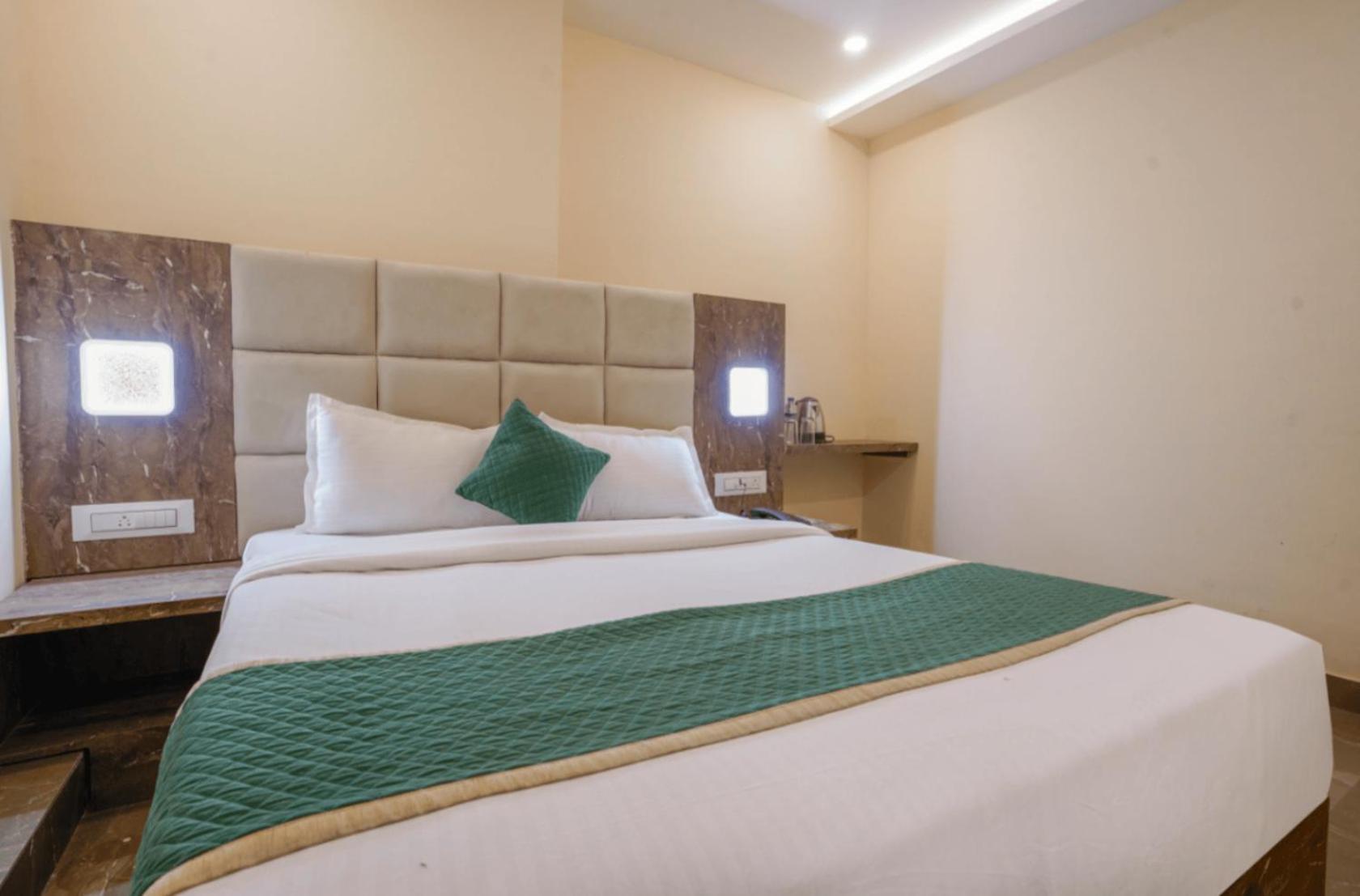 Hotel Wind Flower Andheri West Mumbai