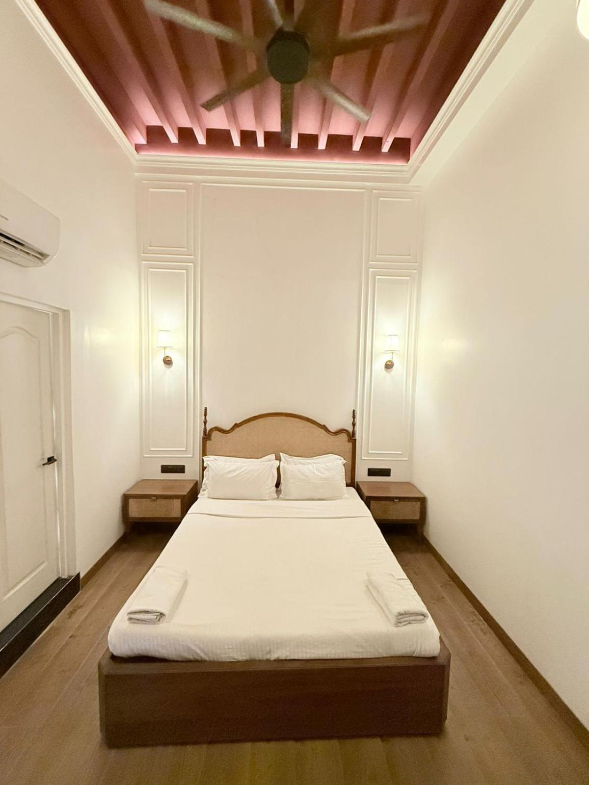 Hotel Gulf Mumbai- The Boutique Colaba