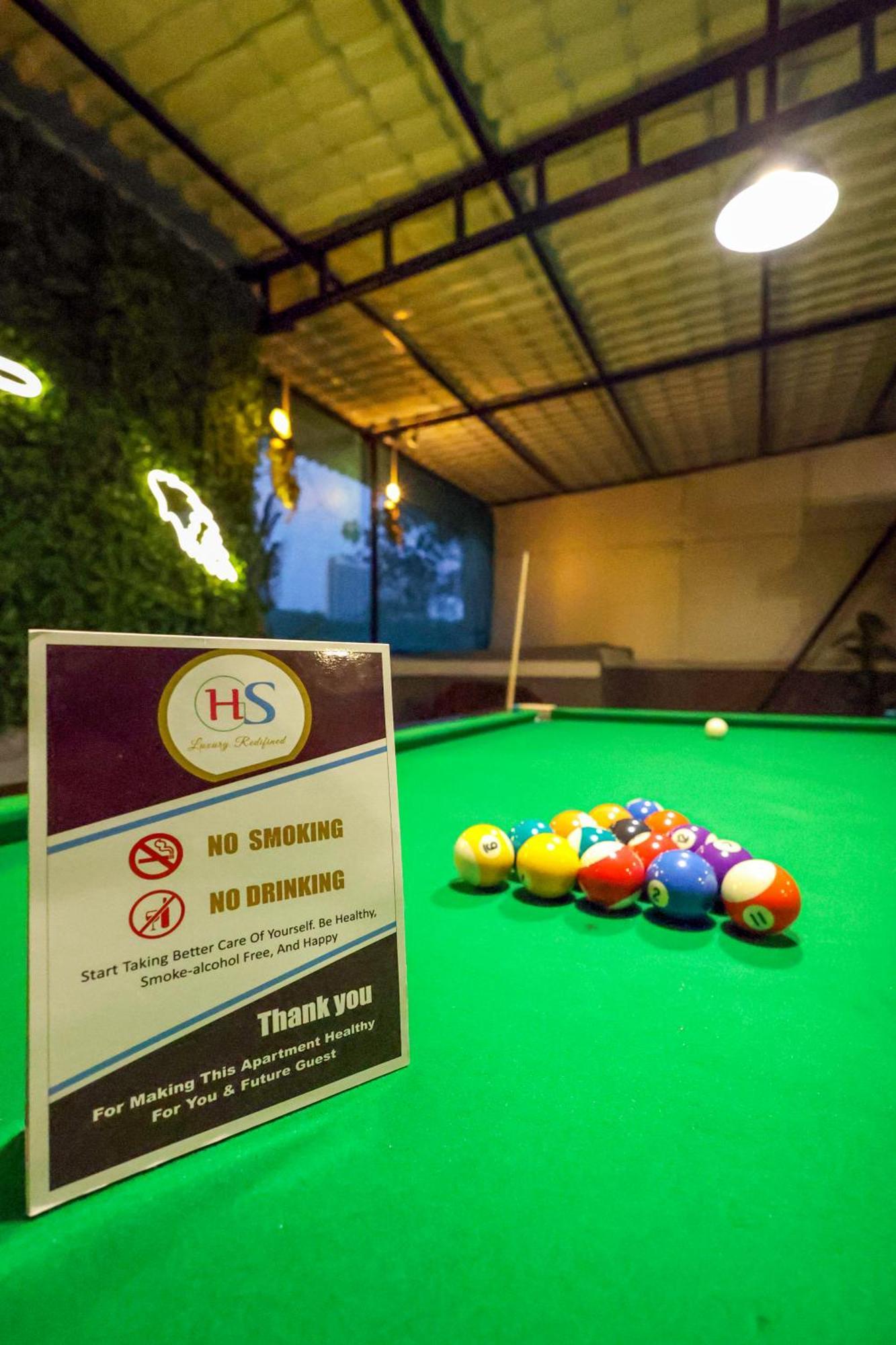 Presidential - Kandivali East Homestay